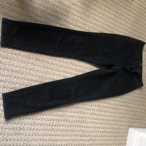 Size 2 Refuge skinny jean